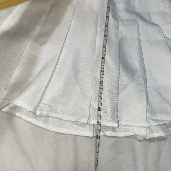 Tennis skirt - Picture 3 of 6